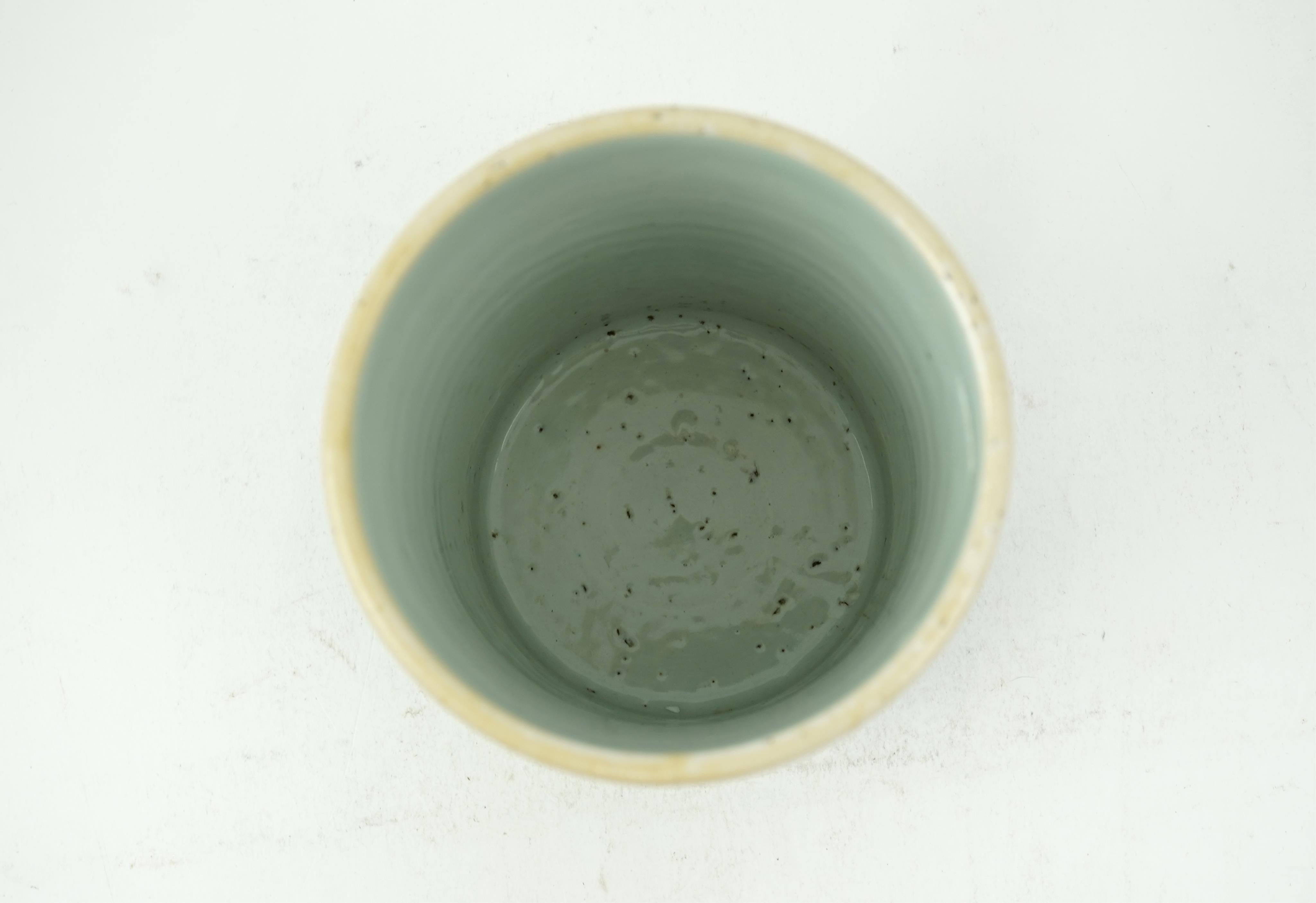 A Chinese wucai brush pot